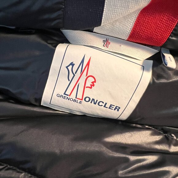 Moncler Grenoble Armoniques puffer jacket size 4 - Picture 6 of 9